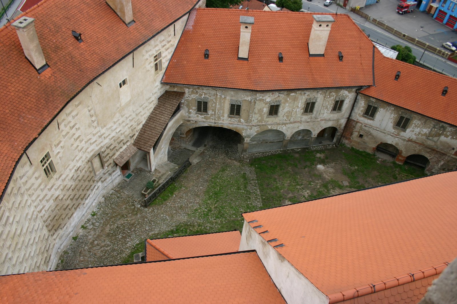 Nádvoří hradu Ledeč nad Sázavou